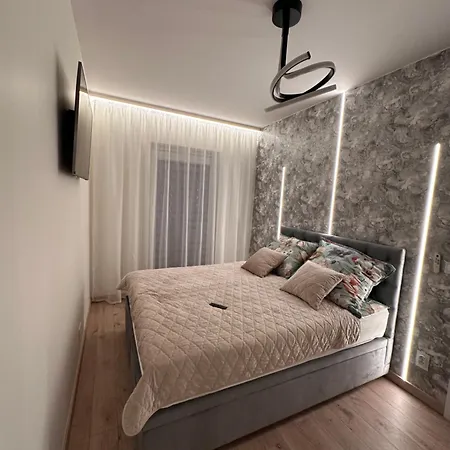 Luksusowy 2 River Point Kepa Mieszczanska